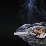 禁煙すると胃潰瘍が防げる？タバコと胃潰瘍の関係